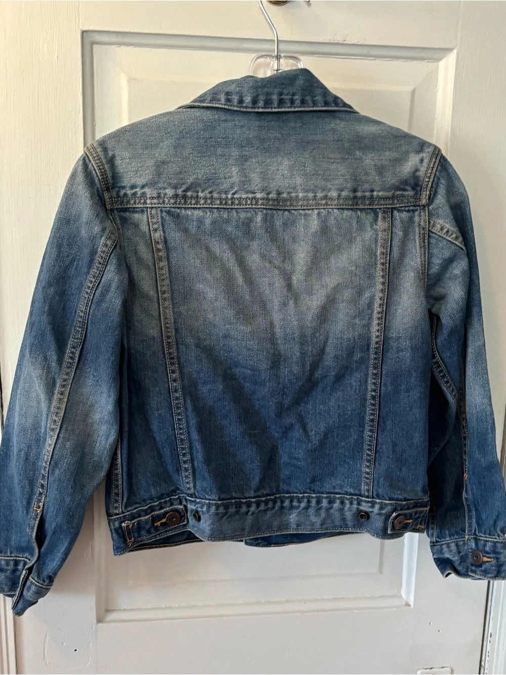 GAPkids 1969 Unisex Medium Wash Blue Denim Jean Trucker Jacket Classic Preppy